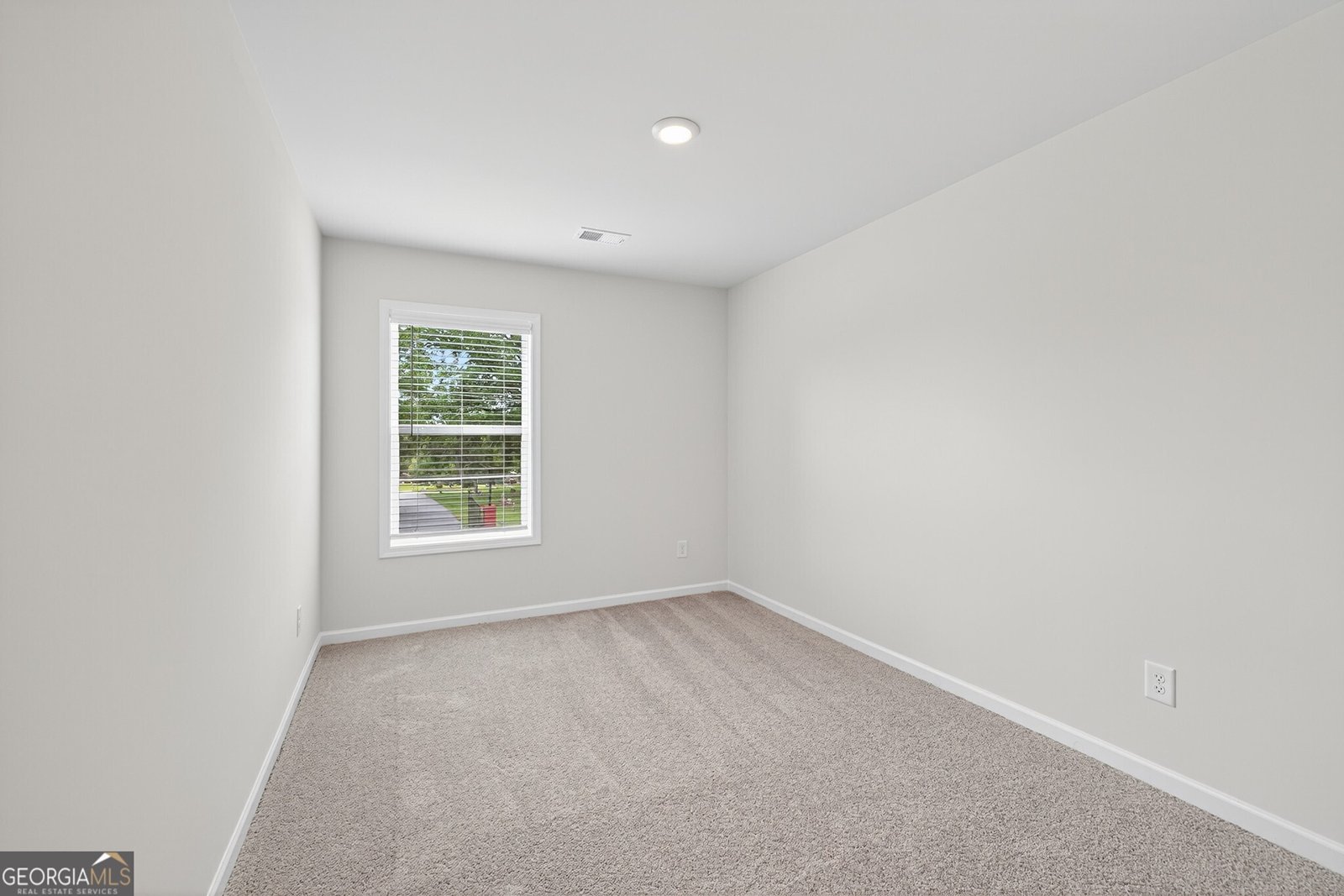 19 Benscot Drive Austell - 2