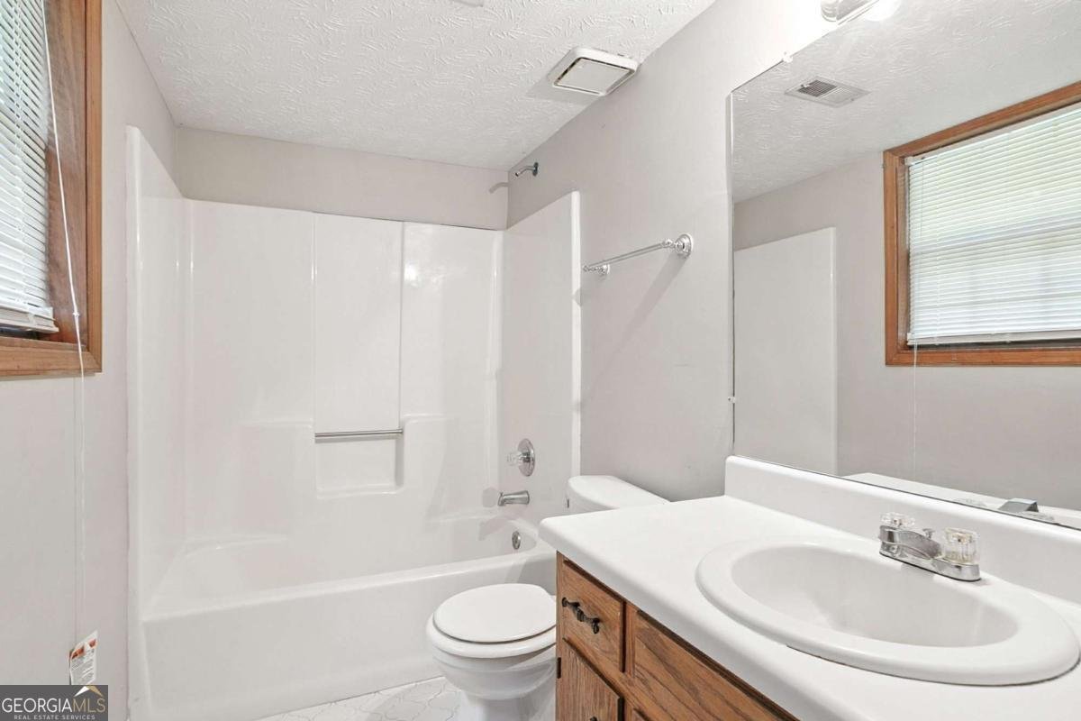 3480 Estate Lake Drive Fairburn - 31