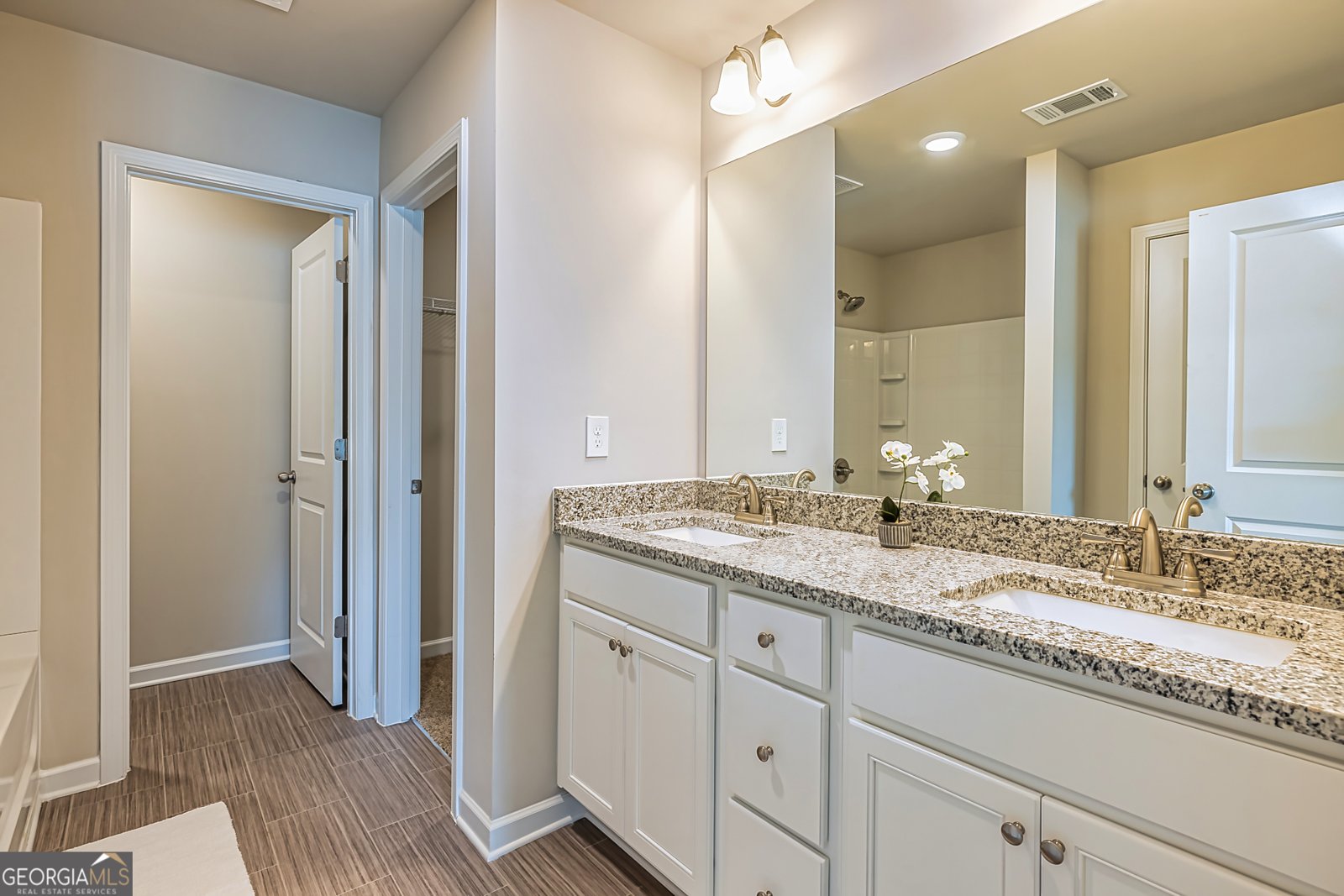 216 WL MILLER Drive Jackson - 28