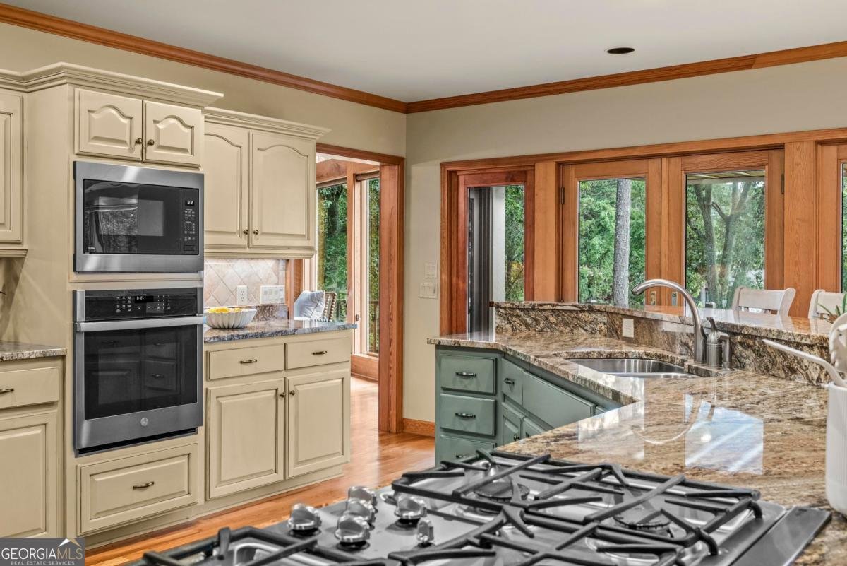 1201 Lakeview Court Greensboro - 25