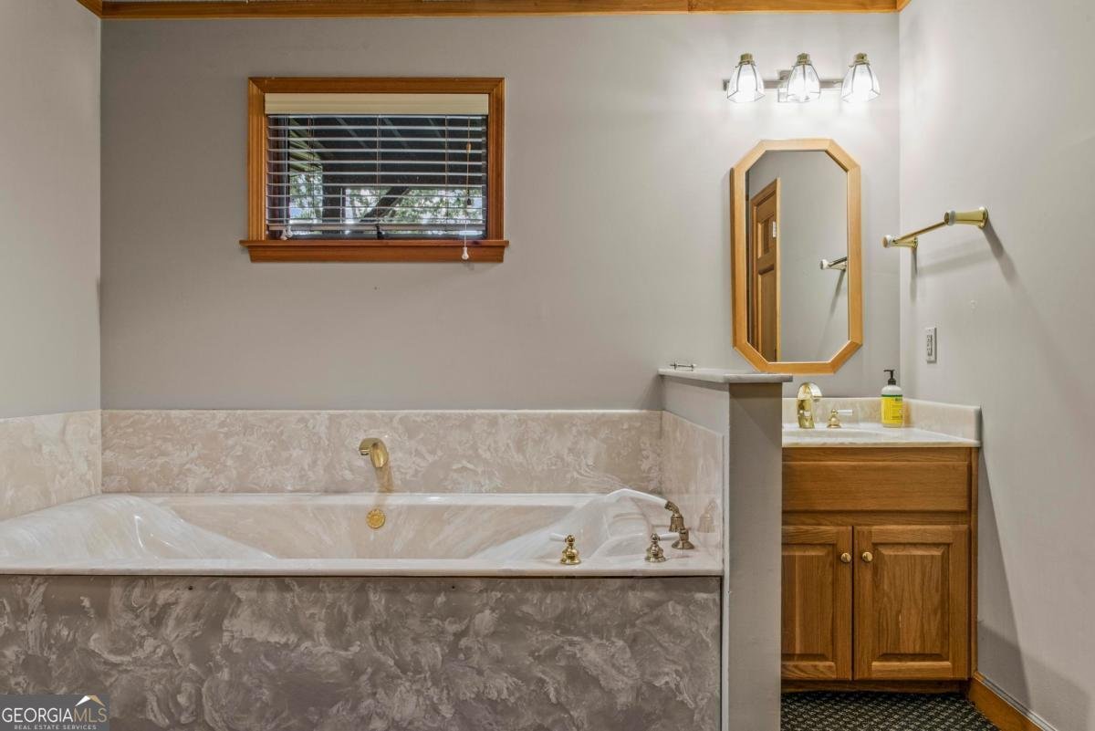 1201 Lakeview Court Greensboro - 46