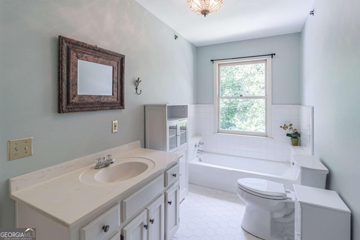 1167 Lake Drive Gainesville - 19