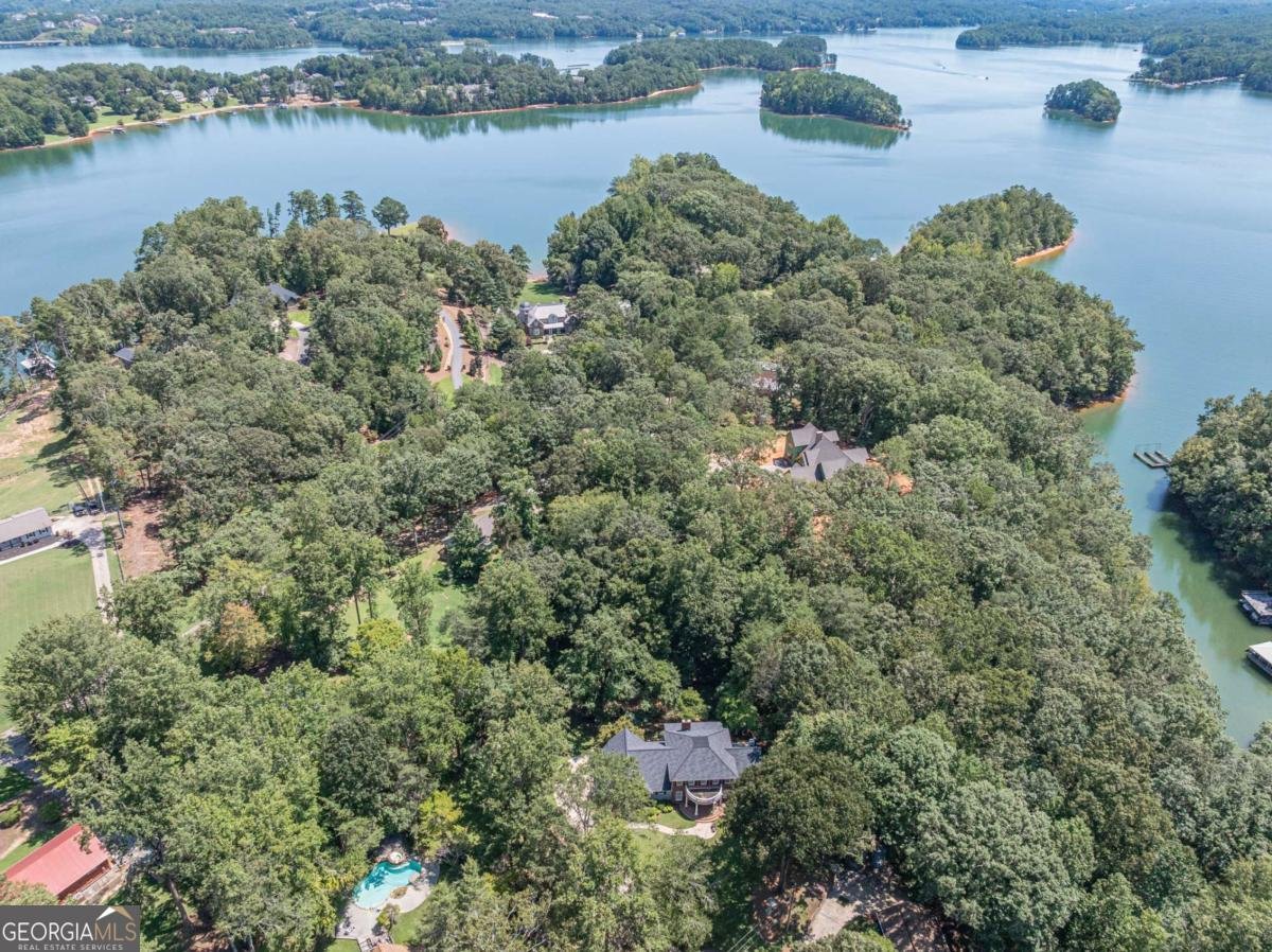 1167 Lake Drive Gainesville - 40
