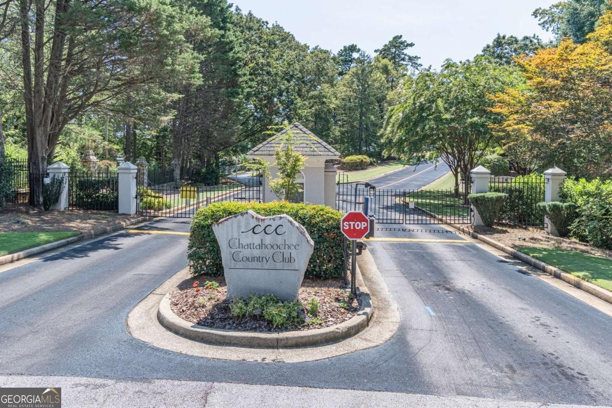 1167 Lake Drive Gainesville - 43