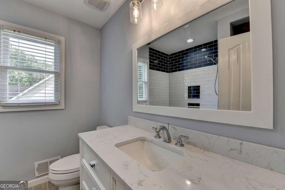 2853 Ashton Hill Drive Dacula - 15