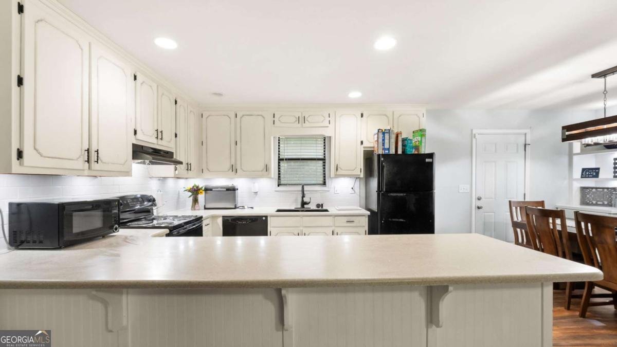 260 Powder Mill Drive Dallas - 11