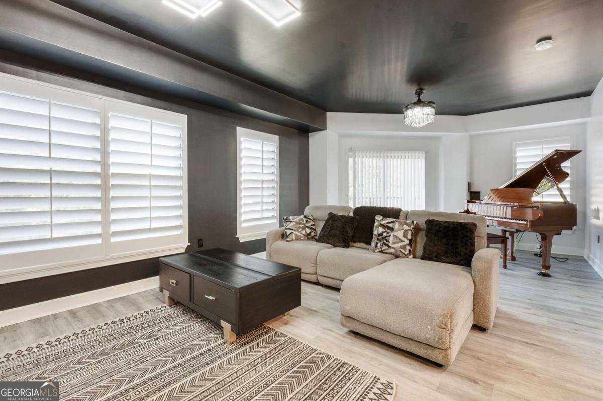200 River Vista Drive Atlanta - 11