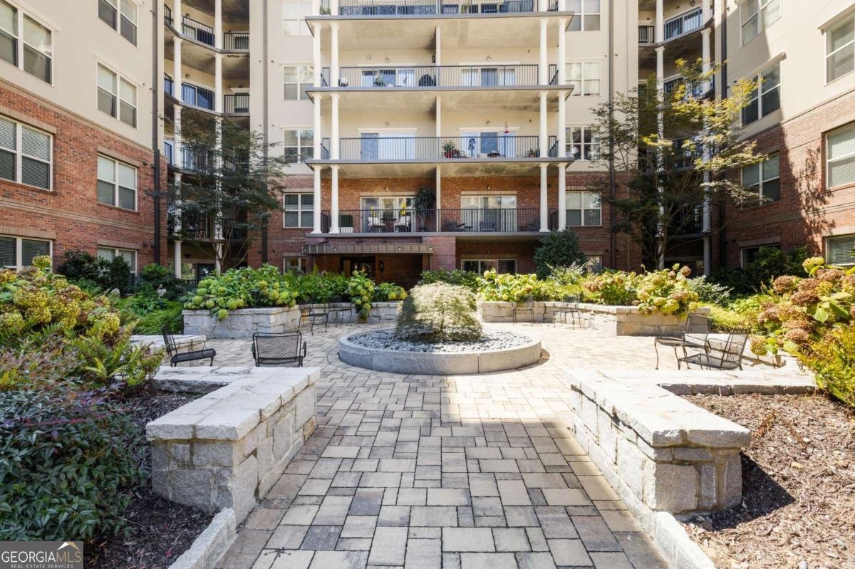 200 River Vista Drive Atlanta - 46
