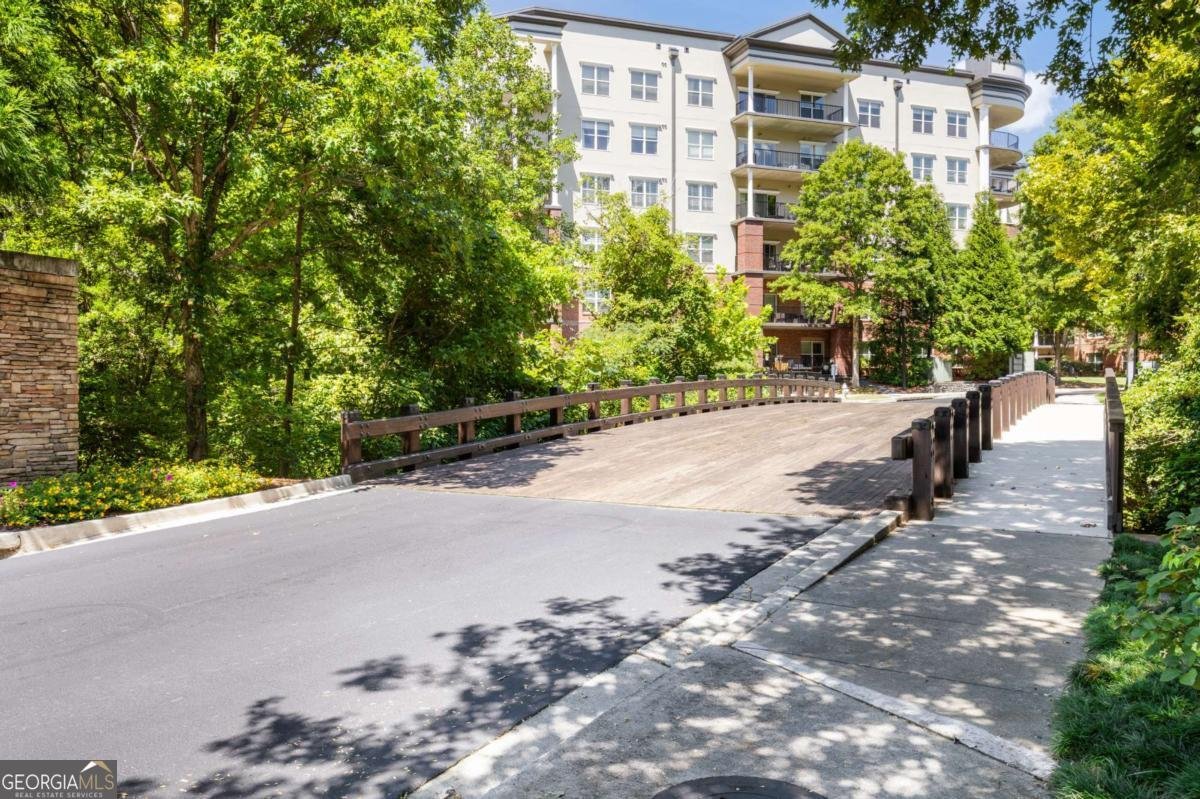 200 River Vista Drive Atlanta - 70