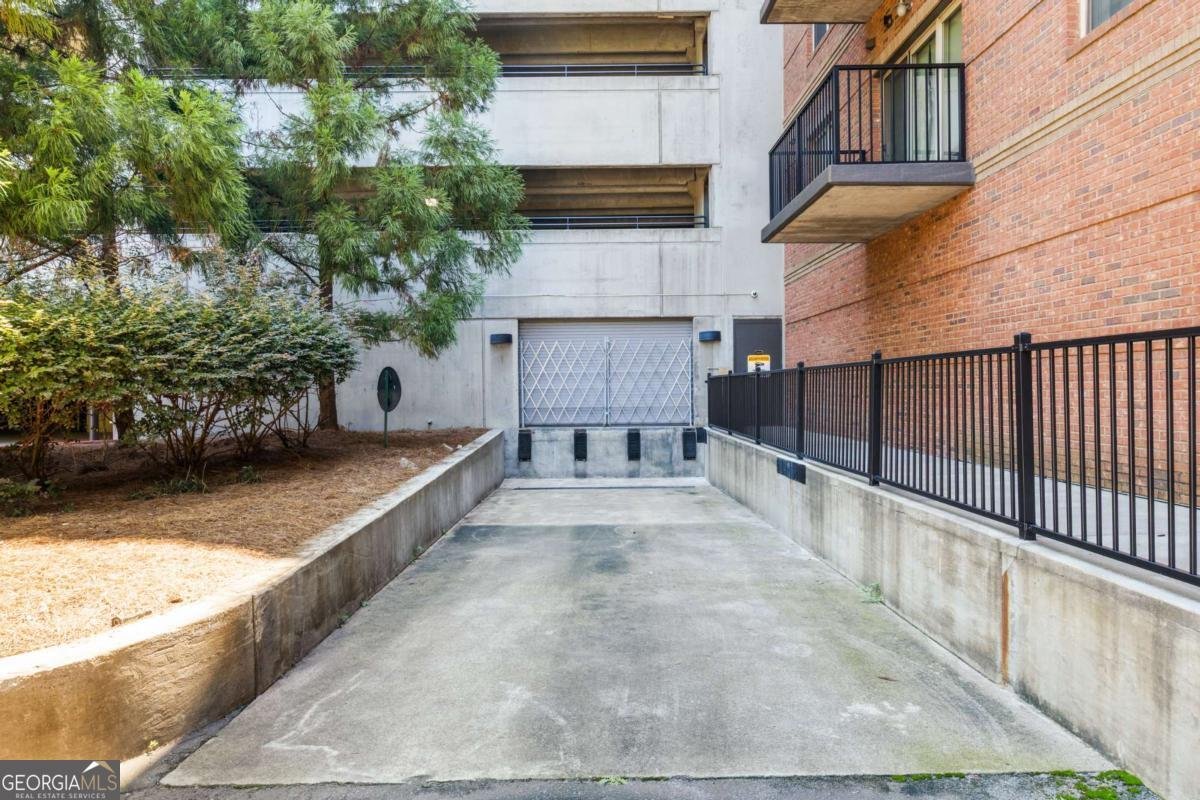 200 River Vista Drive Atlanta - 80