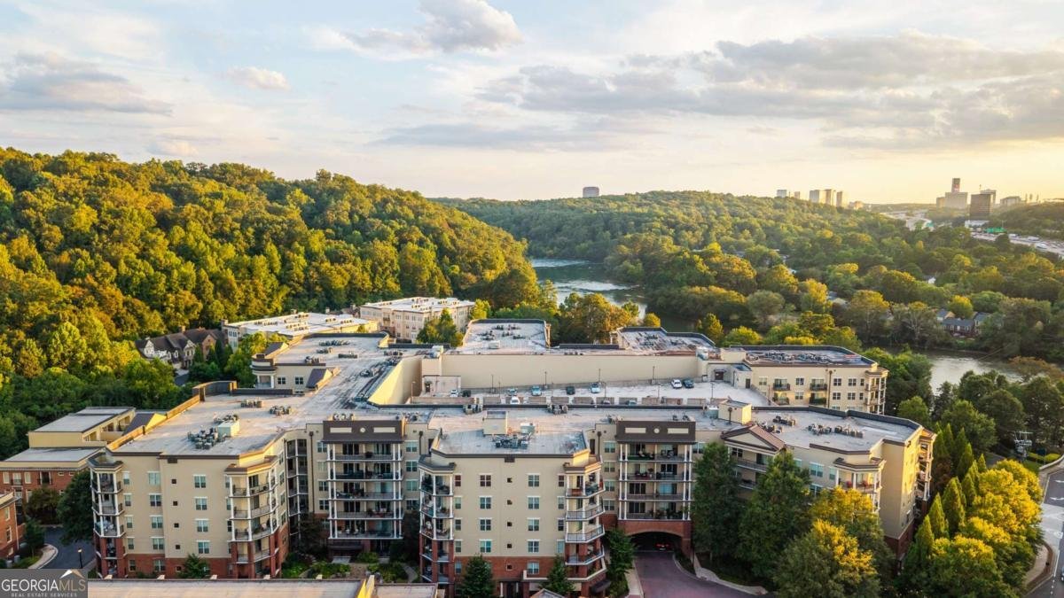 200 River Vista Drive Atlanta - 89