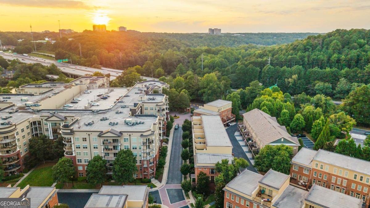 200 River Vista Drive Atlanta - 92
