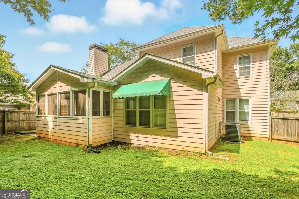 140 Glen Holly Drive Roswell - 16