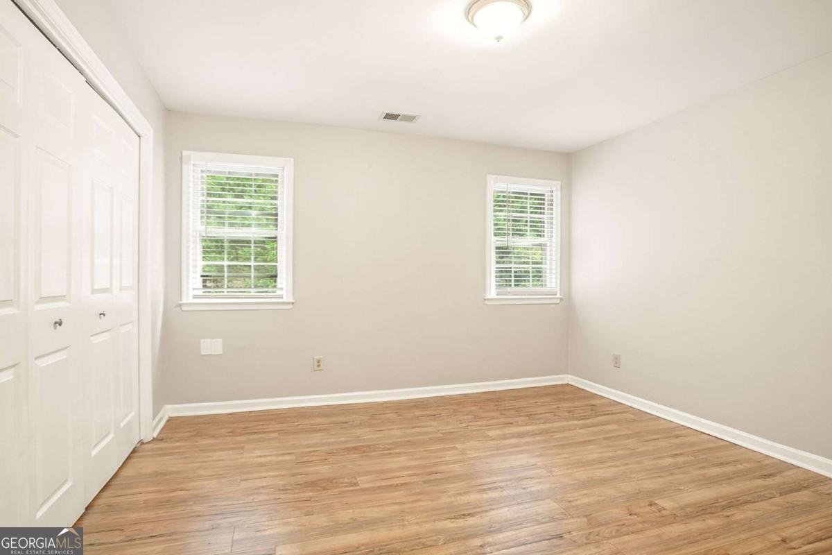 140 Glen Holly Drive Roswell - 2