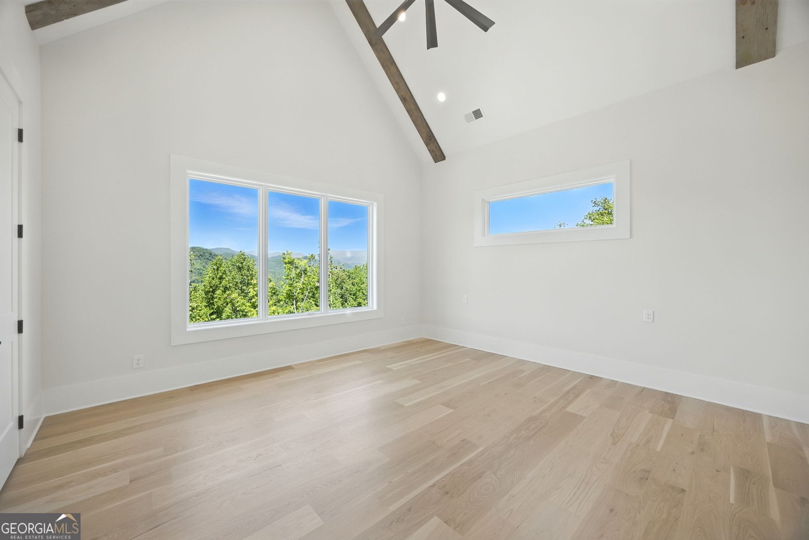 608 Winterberry Drive Clayton - 44