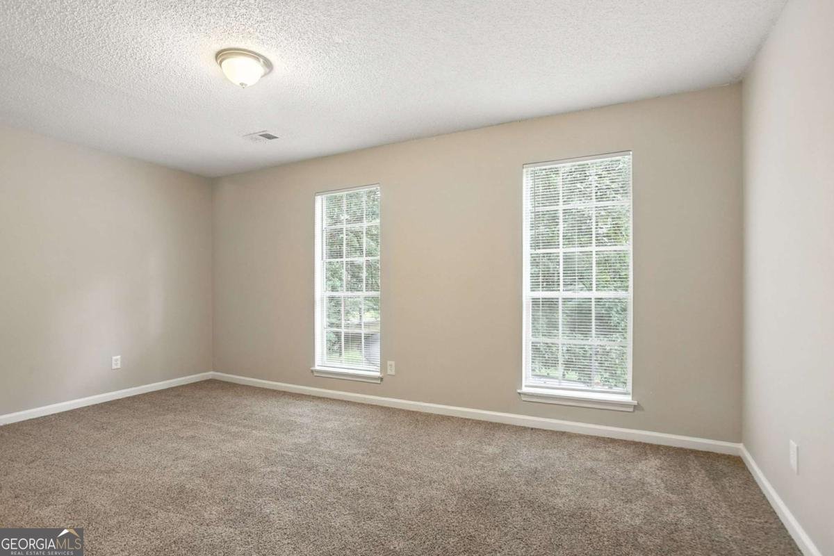 1286 Regal Heights Drive Lithonia - 20