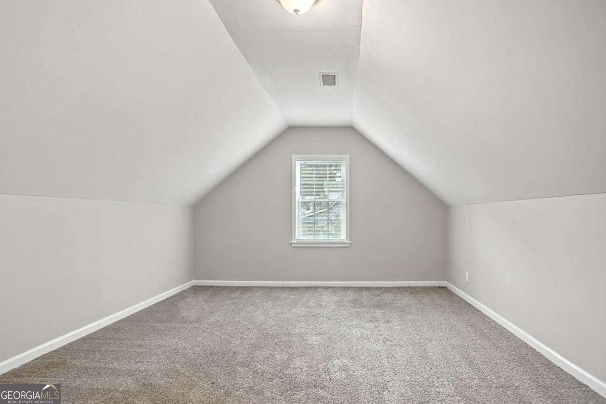 1286 Regal Heights Drive Lithonia - 24