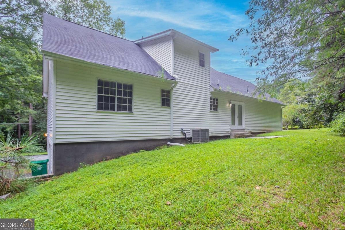 1286 Regal Heights Drive Lithonia - 39