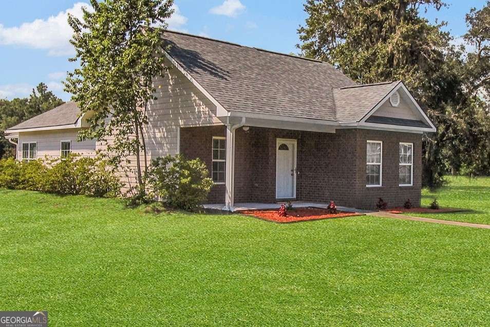 201 Ash Boulevard Hinesville - 1