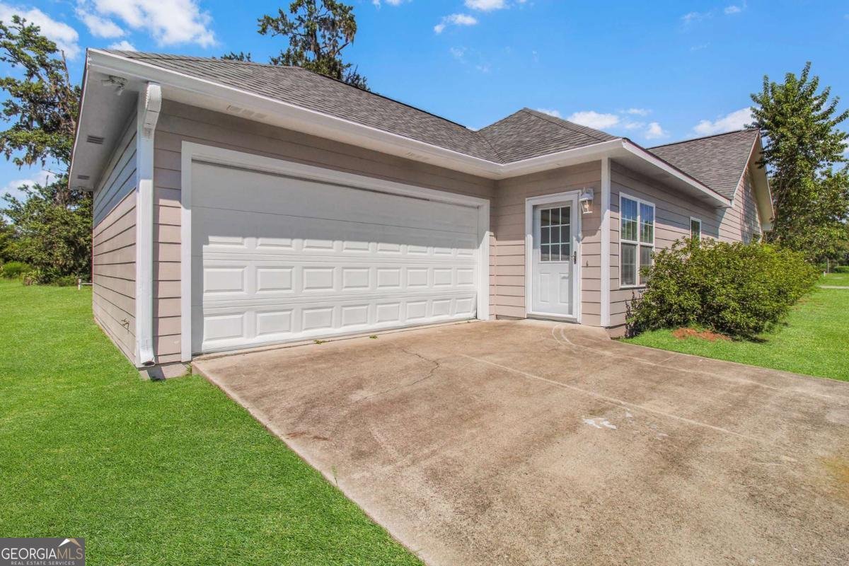 201 Ash Boulevard Hinesville - 2
