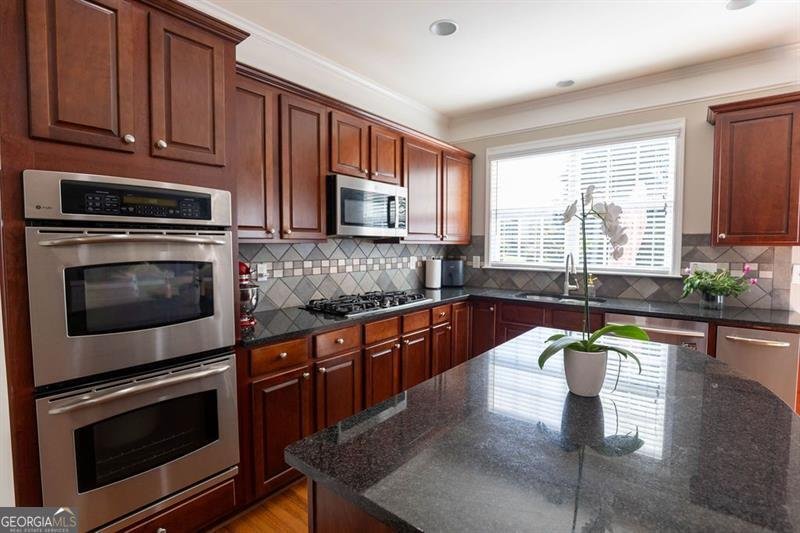 315 HARMONY LAKE Drive Canton - 10