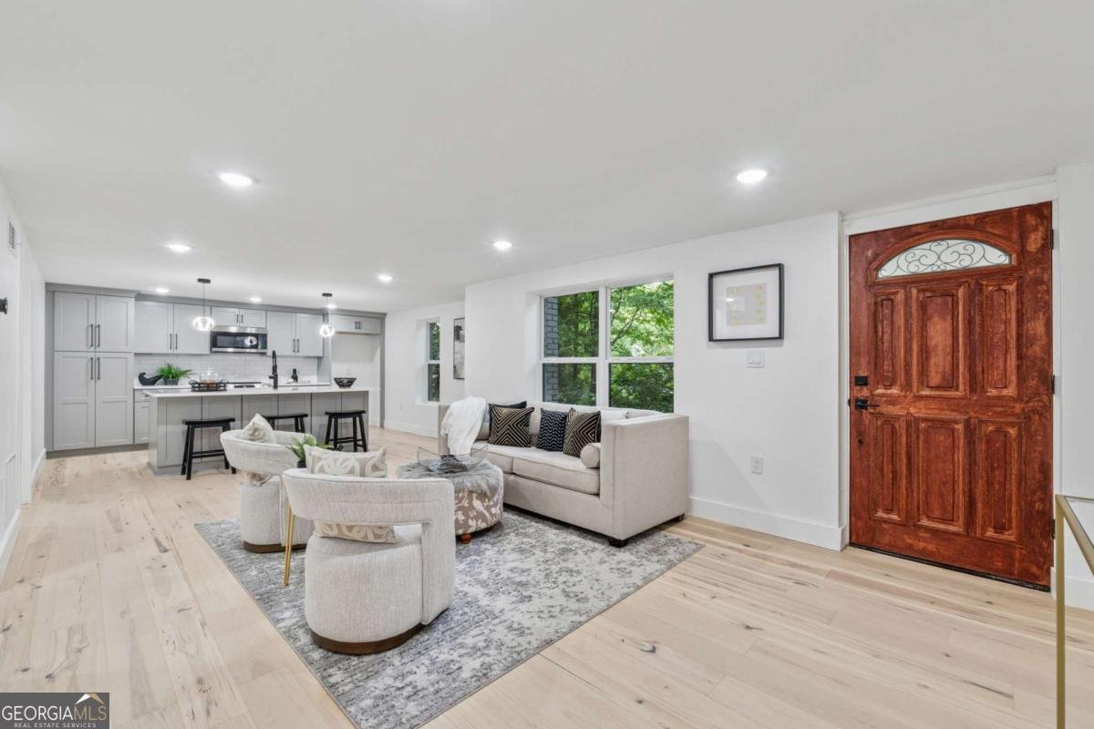 1542 Lavista Road Atlanta - 30