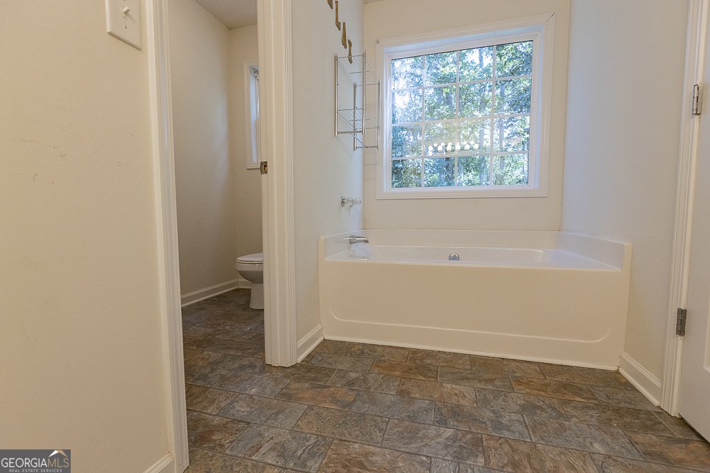 2141 Kirkland Drive Statham - 12