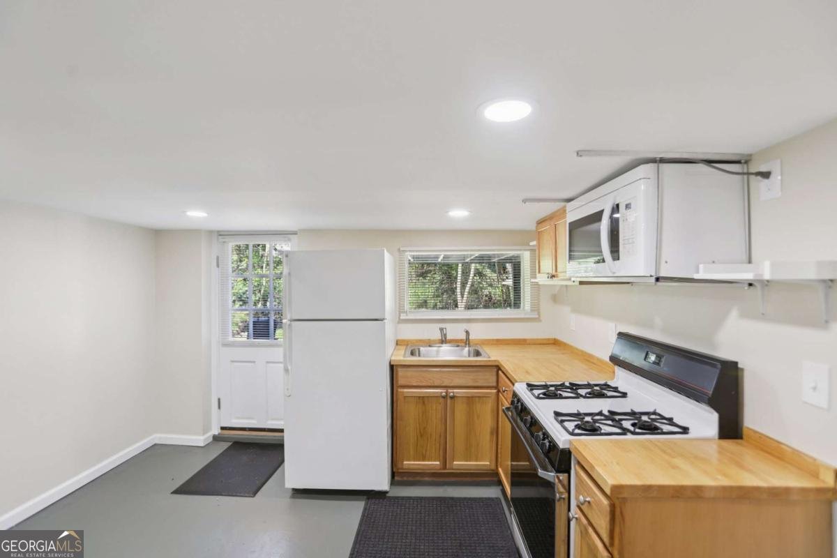 1137 Woodland Avenue Atlanta - 24