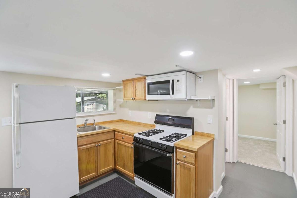 1137 Woodland Avenue Atlanta - 25