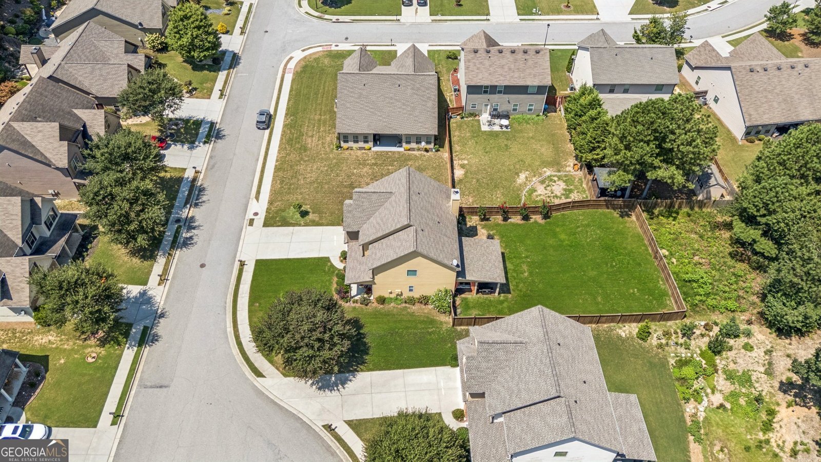 2111 Line Drive Lawrenceville - 38