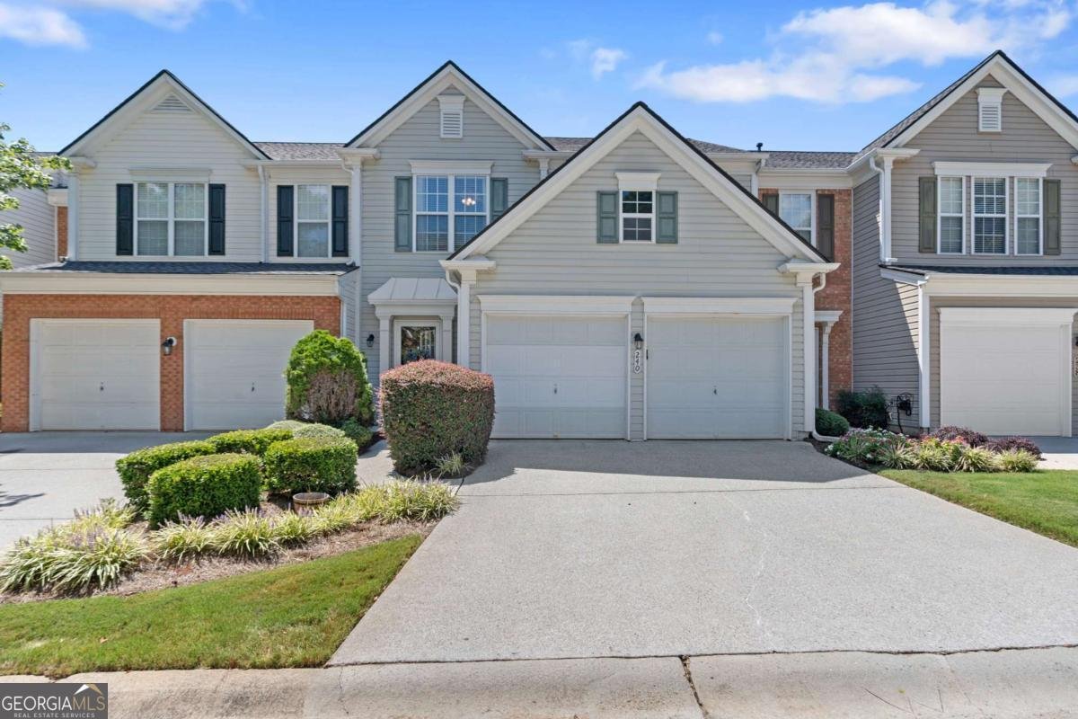 240 Regent Square Woodstock - 1