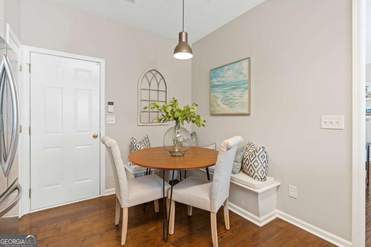 240 Regent Square Woodstock - 10