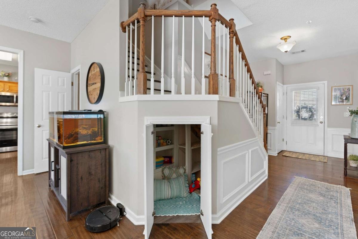 240 Regent Square Woodstock - 13