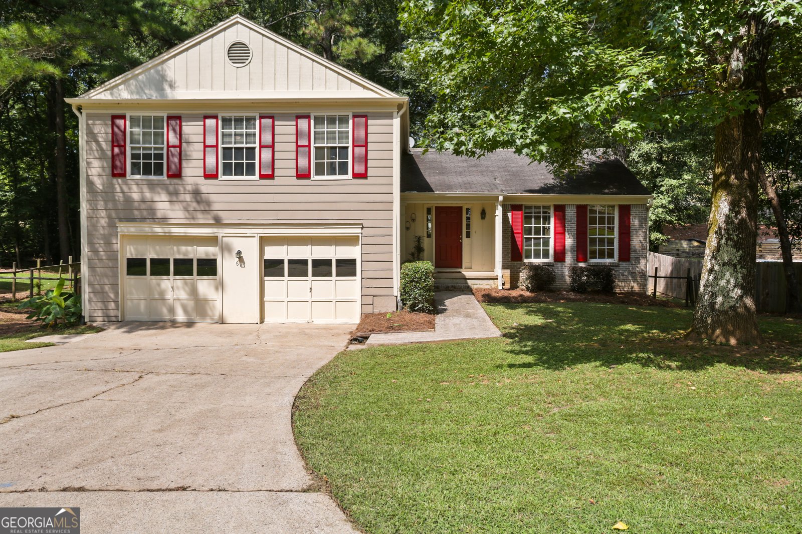 615 Barrington Way Roswell - 1