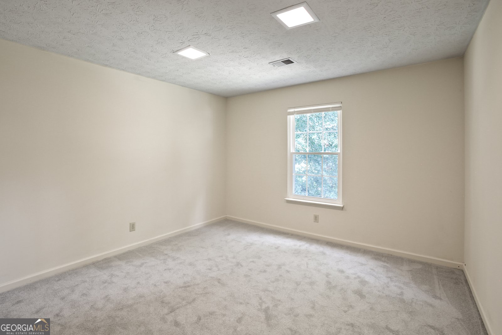 615 Barrington Way Roswell - 24