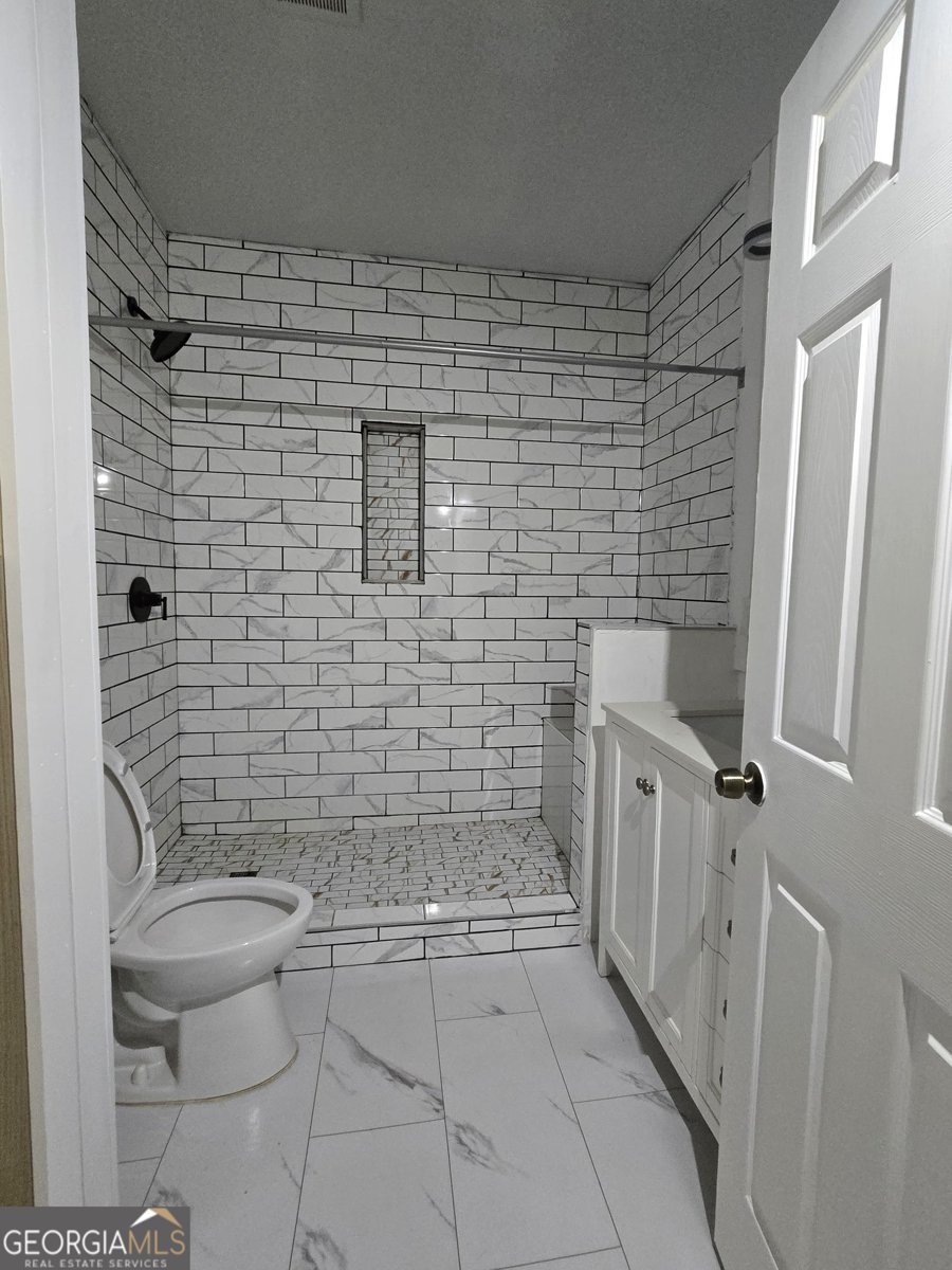 3001 Saratoga Sky Way Bethlehem - 34