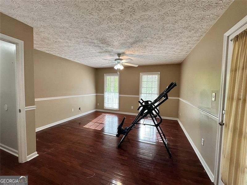 195 MAPLELAKE Drive Acworth - 23