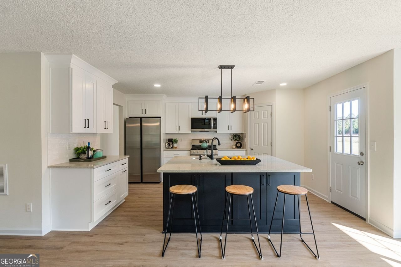 191 KYNDAL Drive Hampton - 15