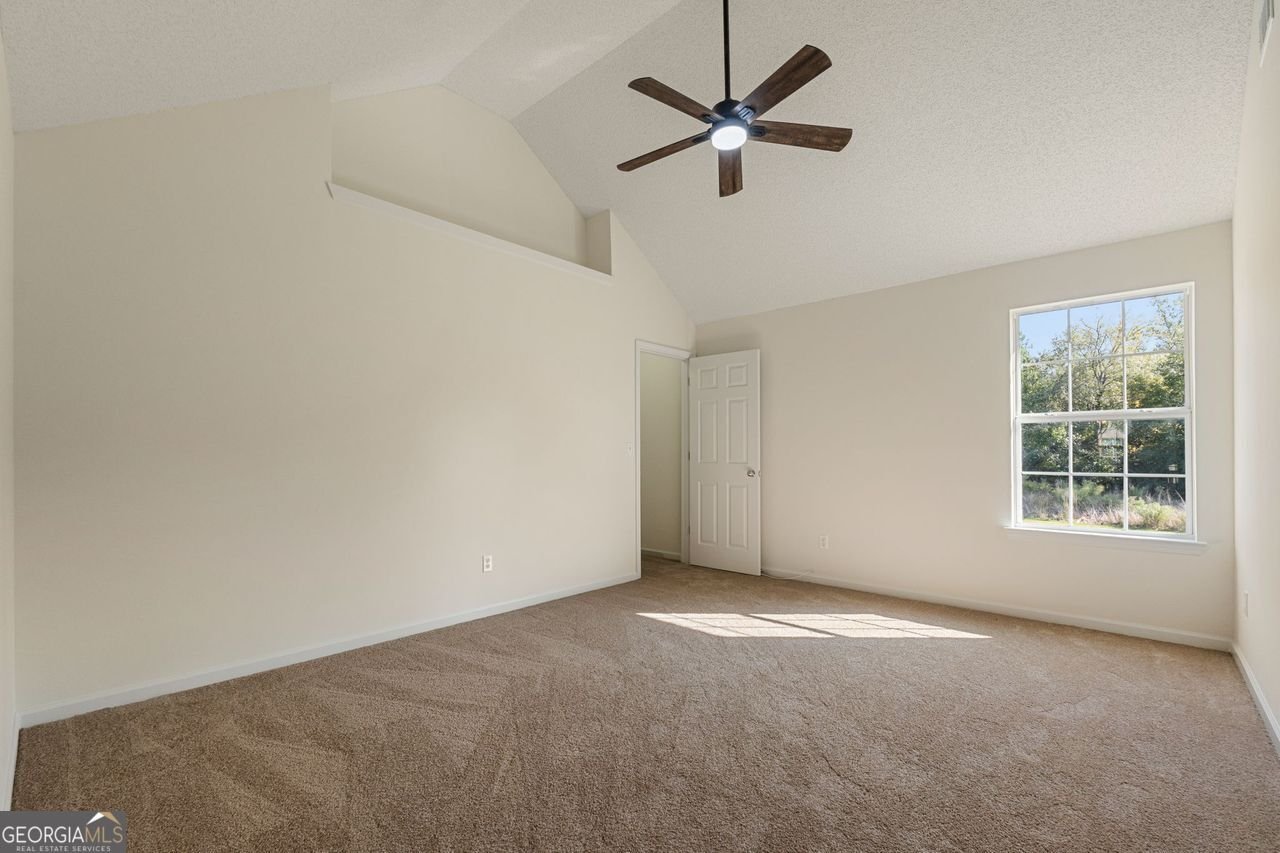 191 KYNDAL Drive Hampton - 40