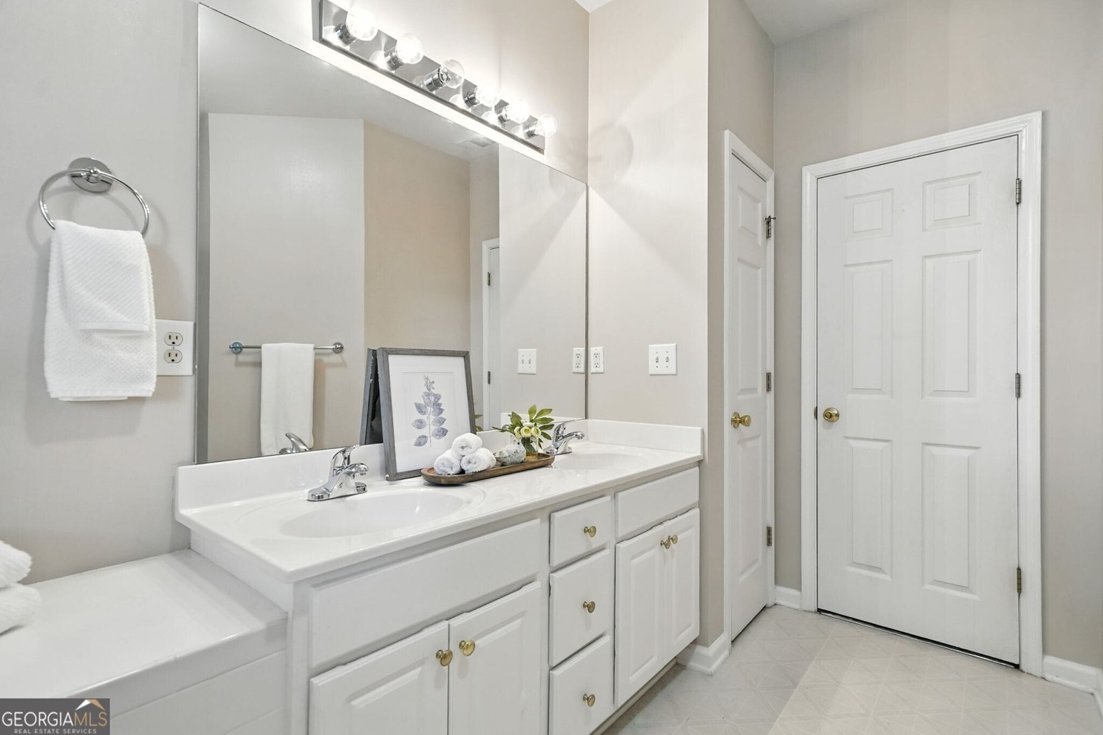 2612 Baramore Oaks Lane Marietta - 32