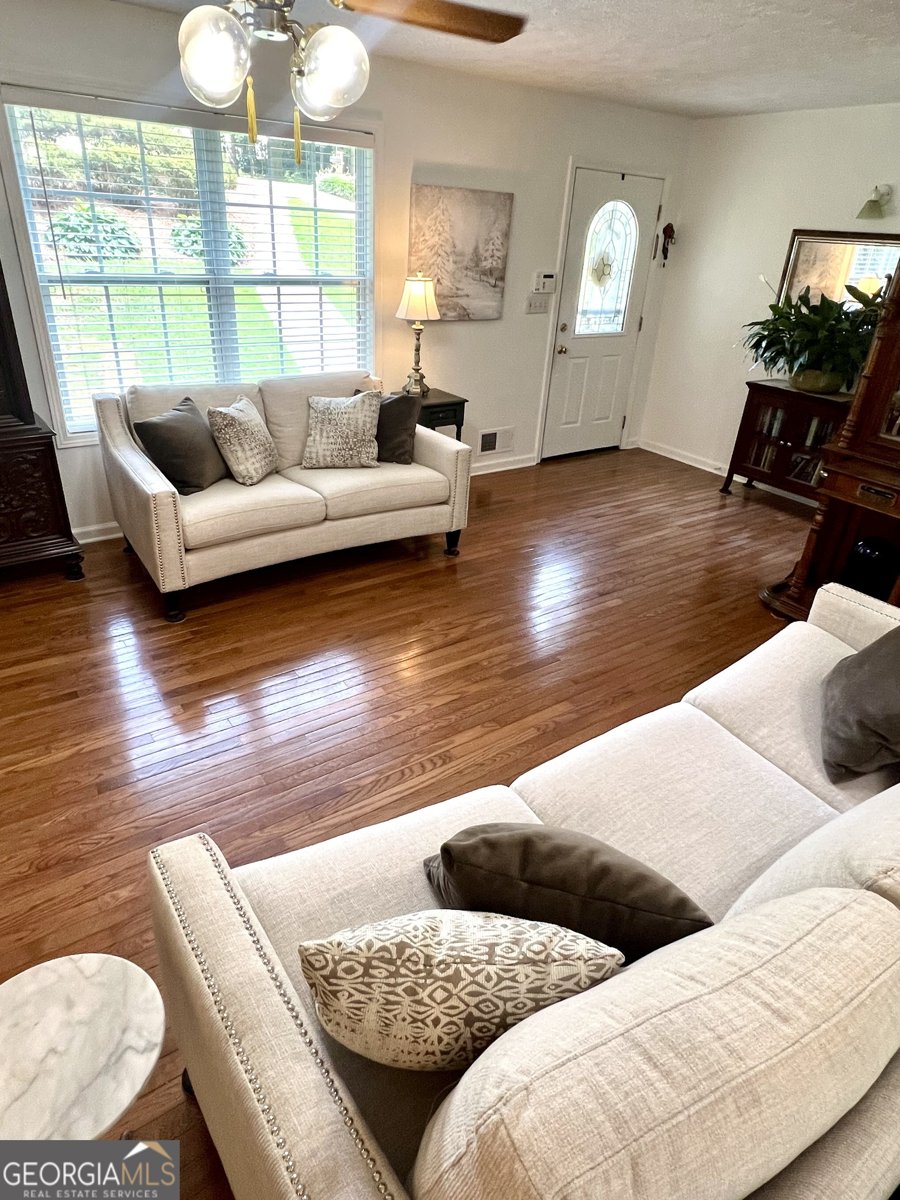 4723 Tisha Court Lilburn - 8