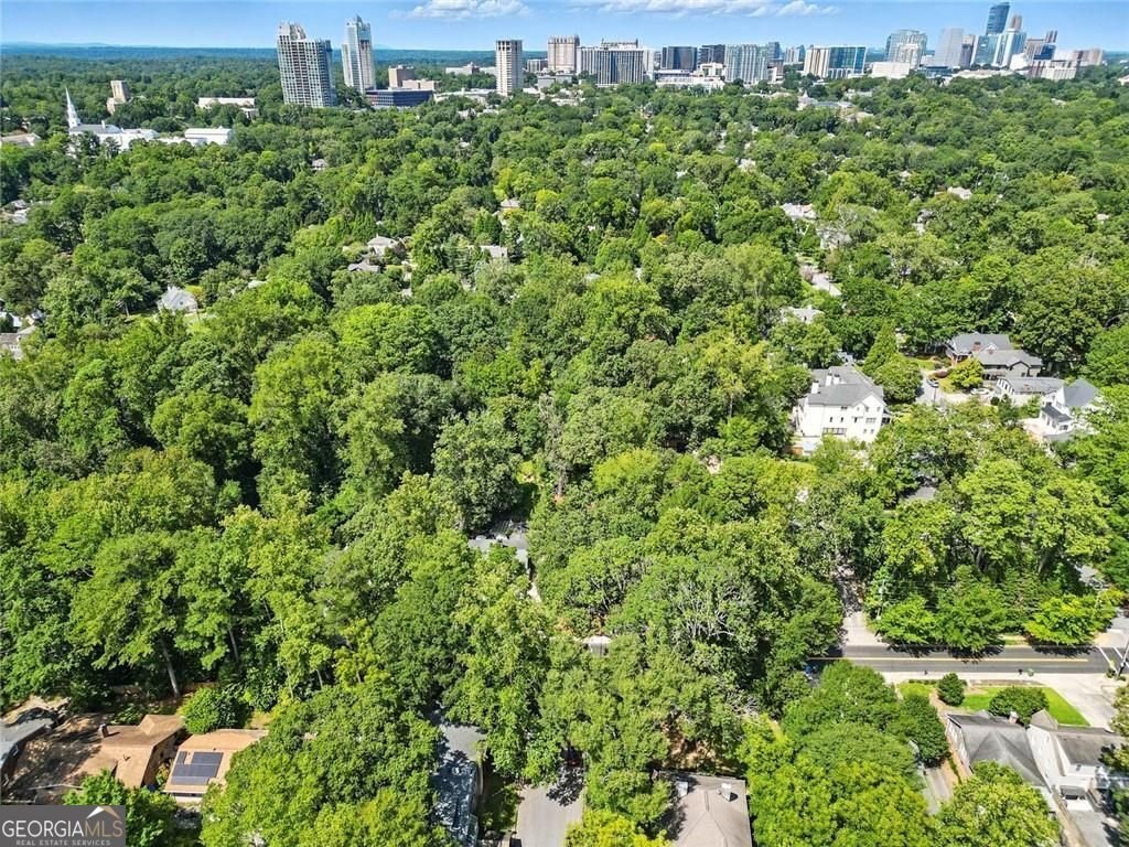 172 Lindbergh Drive Atlanta - 24