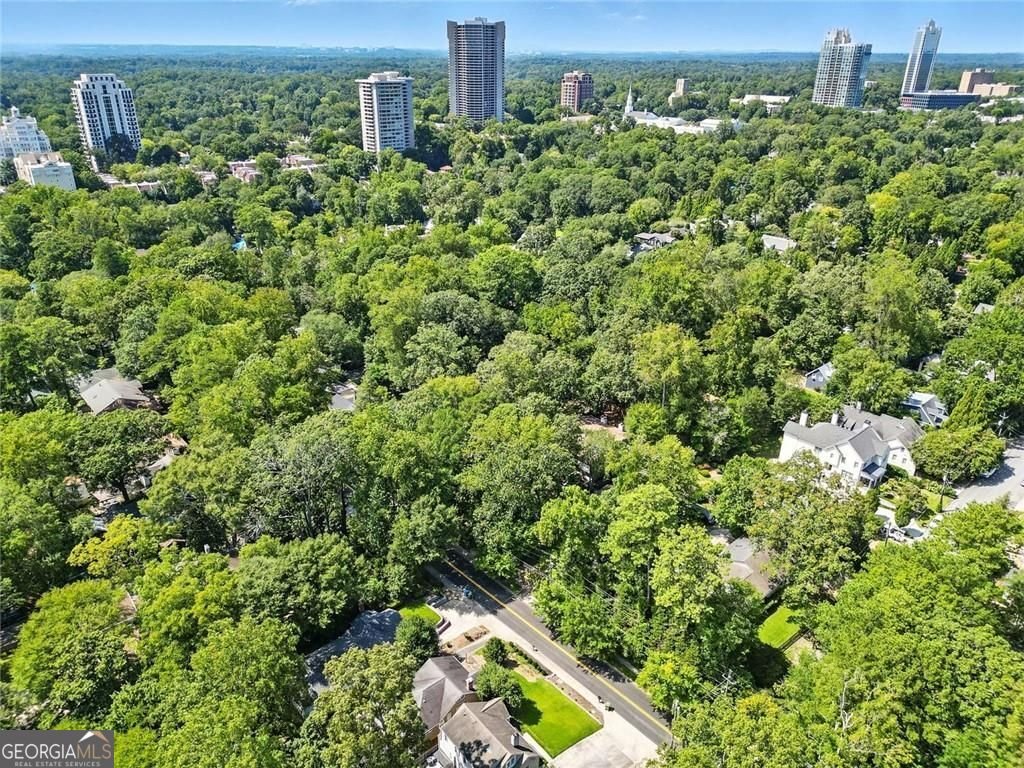 172 Lindbergh Drive Atlanta - 28