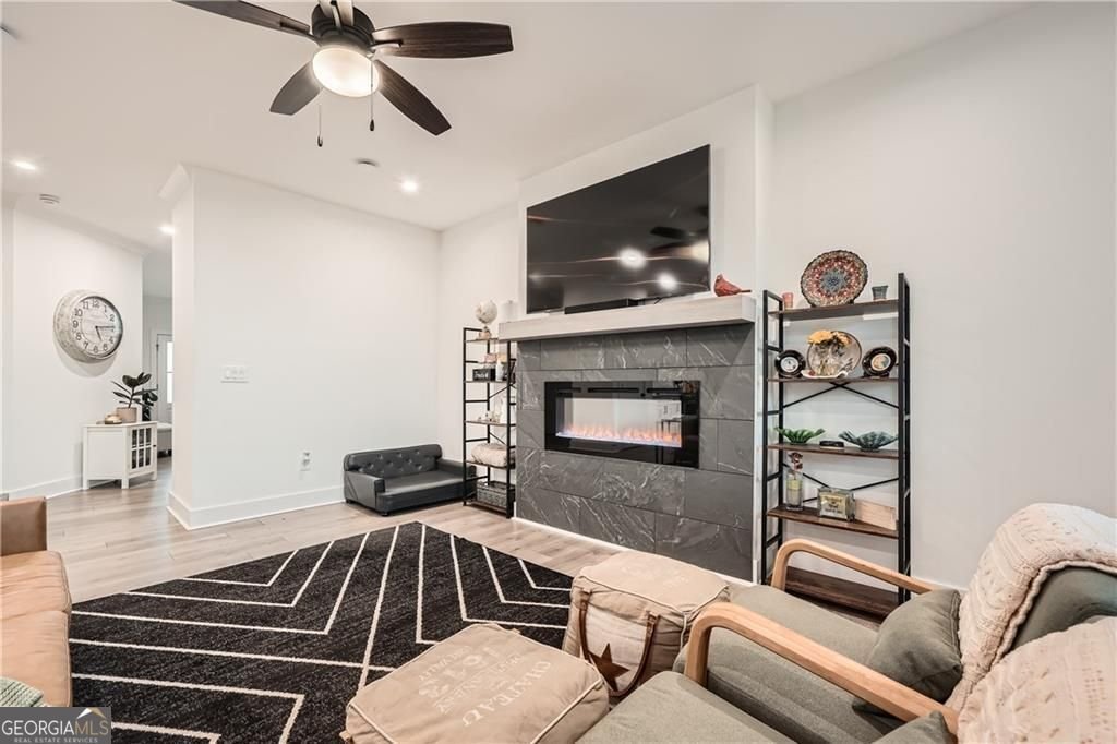 640 Avondale Park Circle Decatur - 9