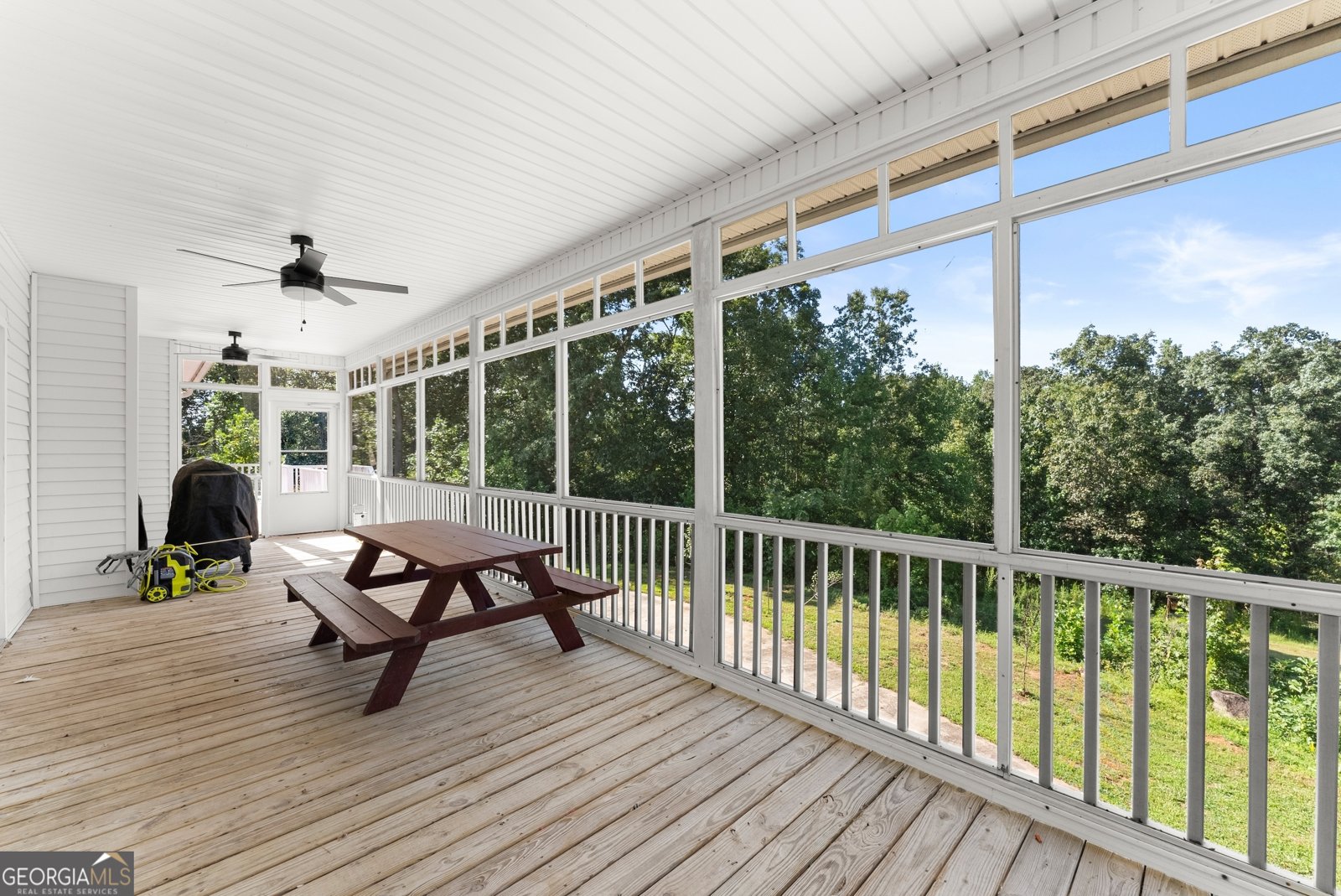 5691 Woodlin Road Lula - 38