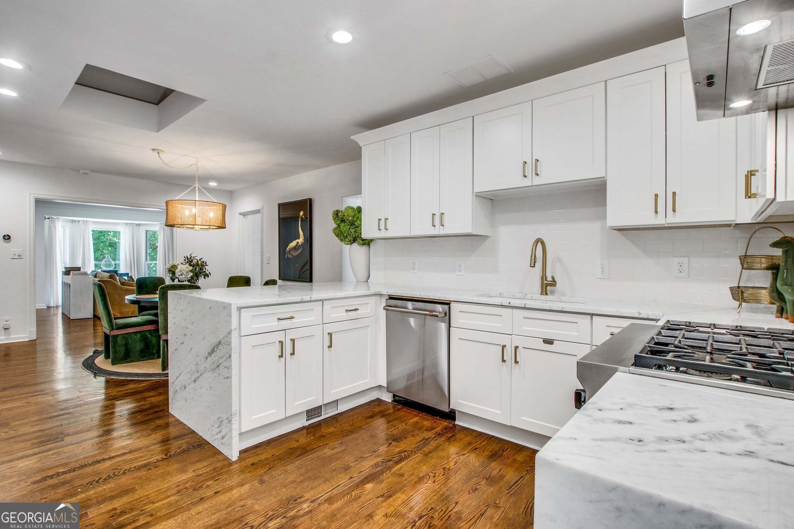 566 Wesley Road Atlanta - 13