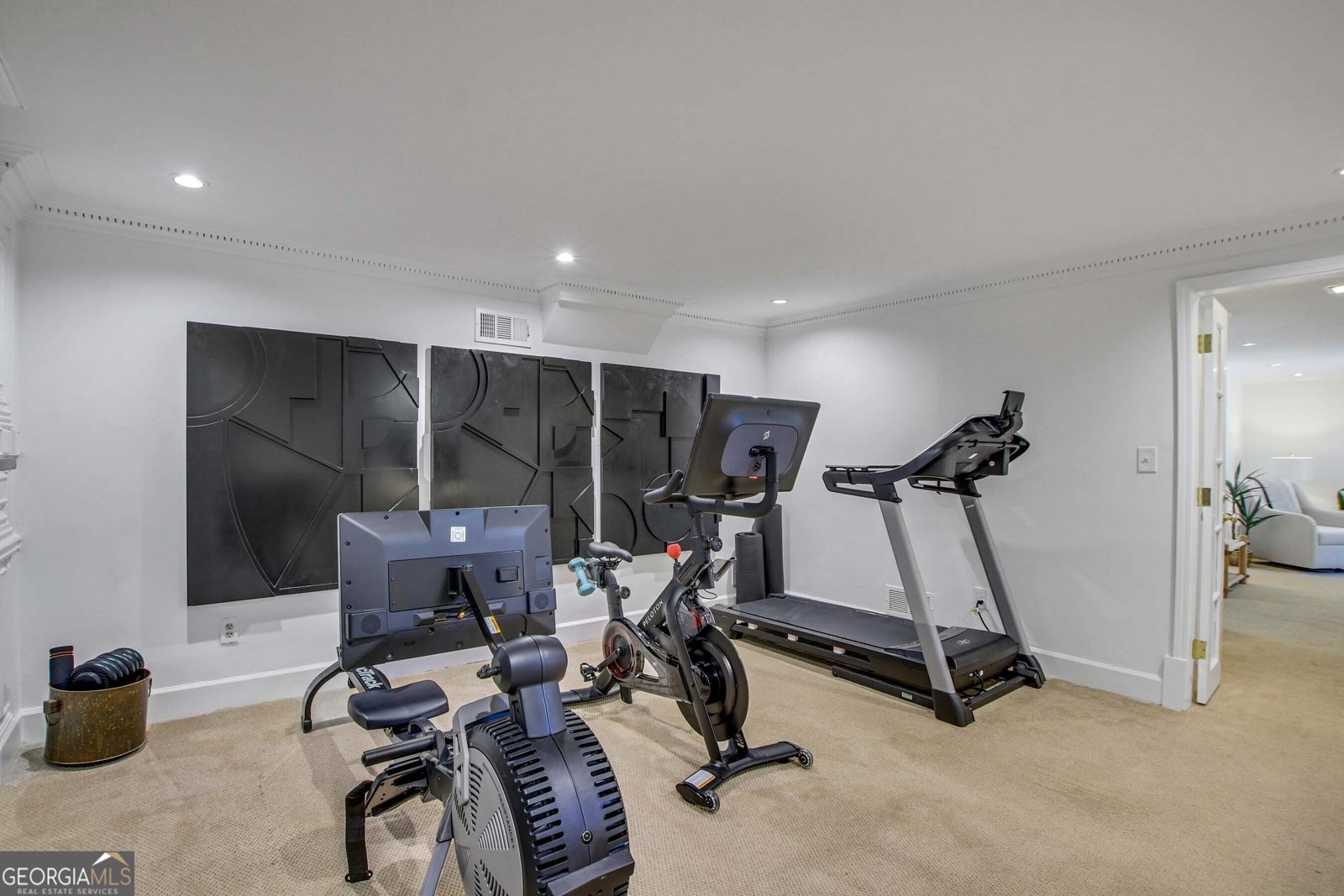 566 Wesley Road Atlanta - 38