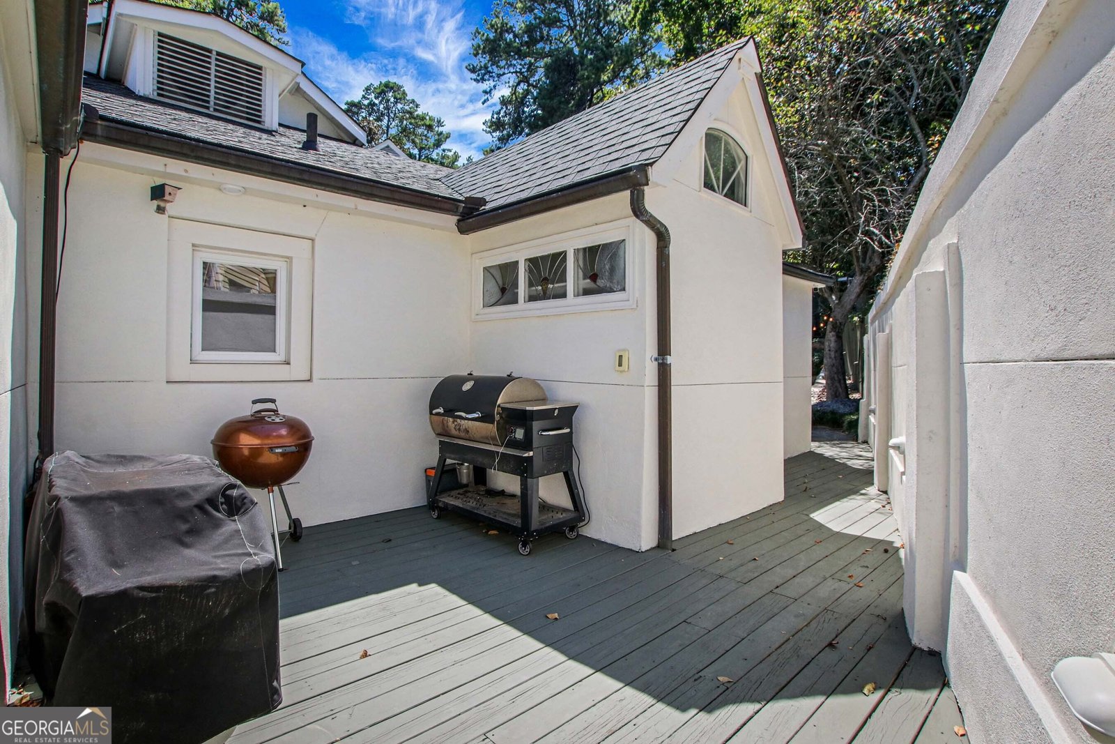 566 Wesley Road Atlanta - 54