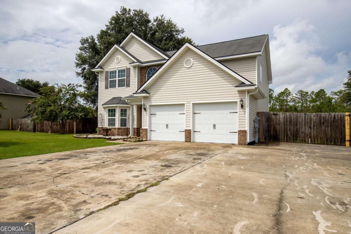 54 Cumberland Drive Ludowici - 2