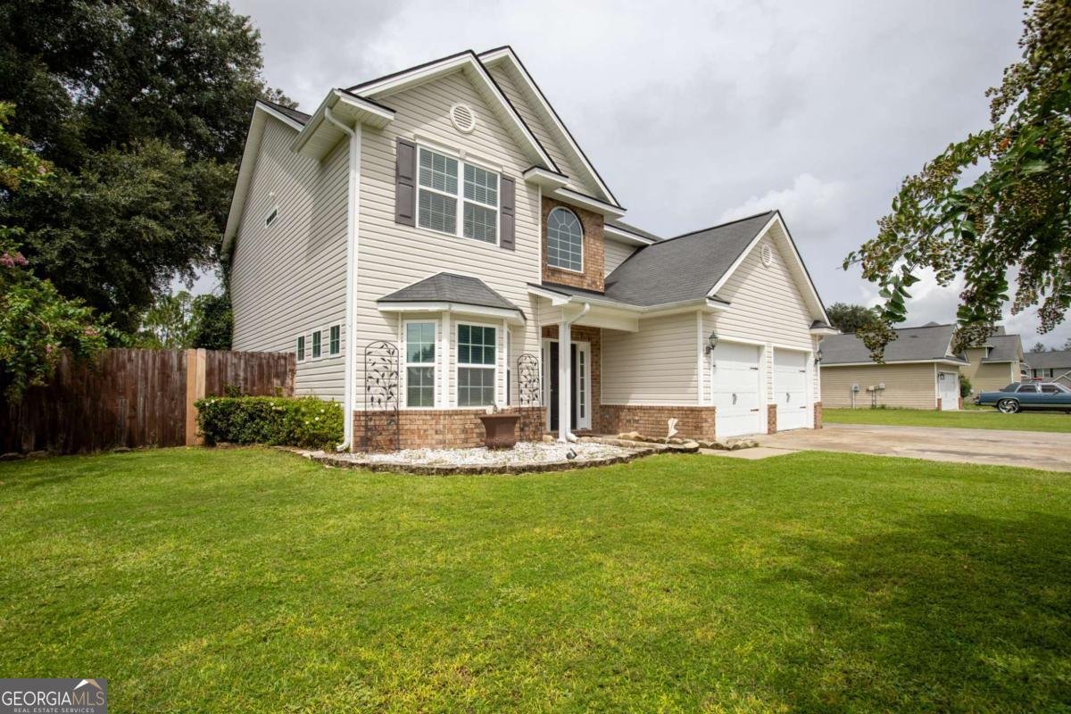 54 Cumberland Drive Ludowici - 3